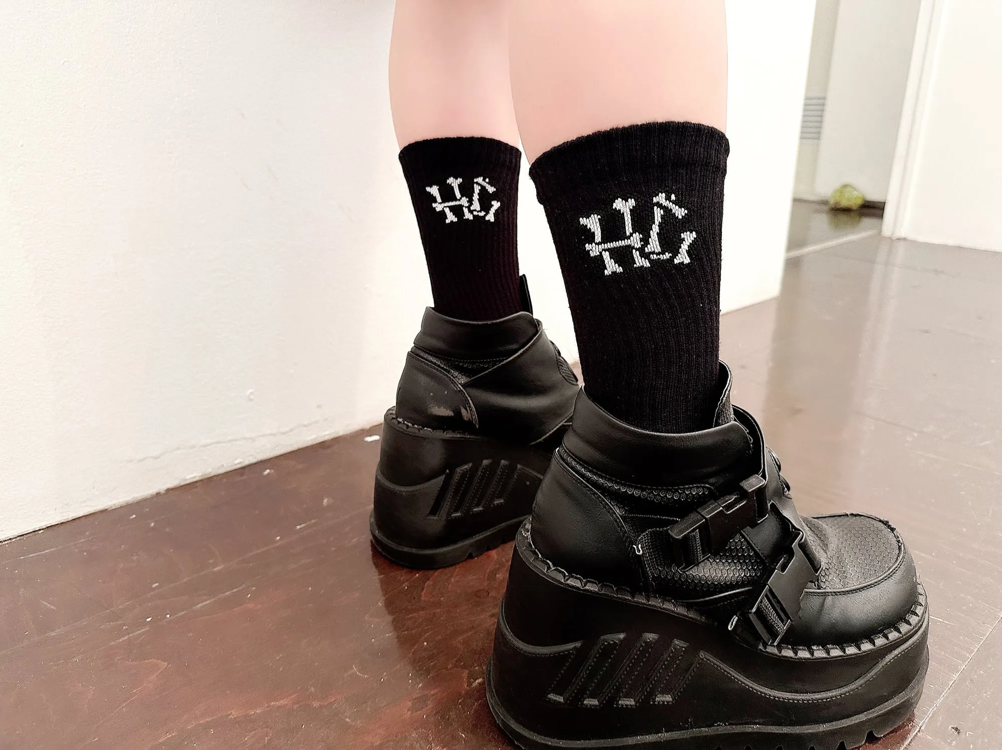 Hypercore "Bones" Positive Vibes Only socks