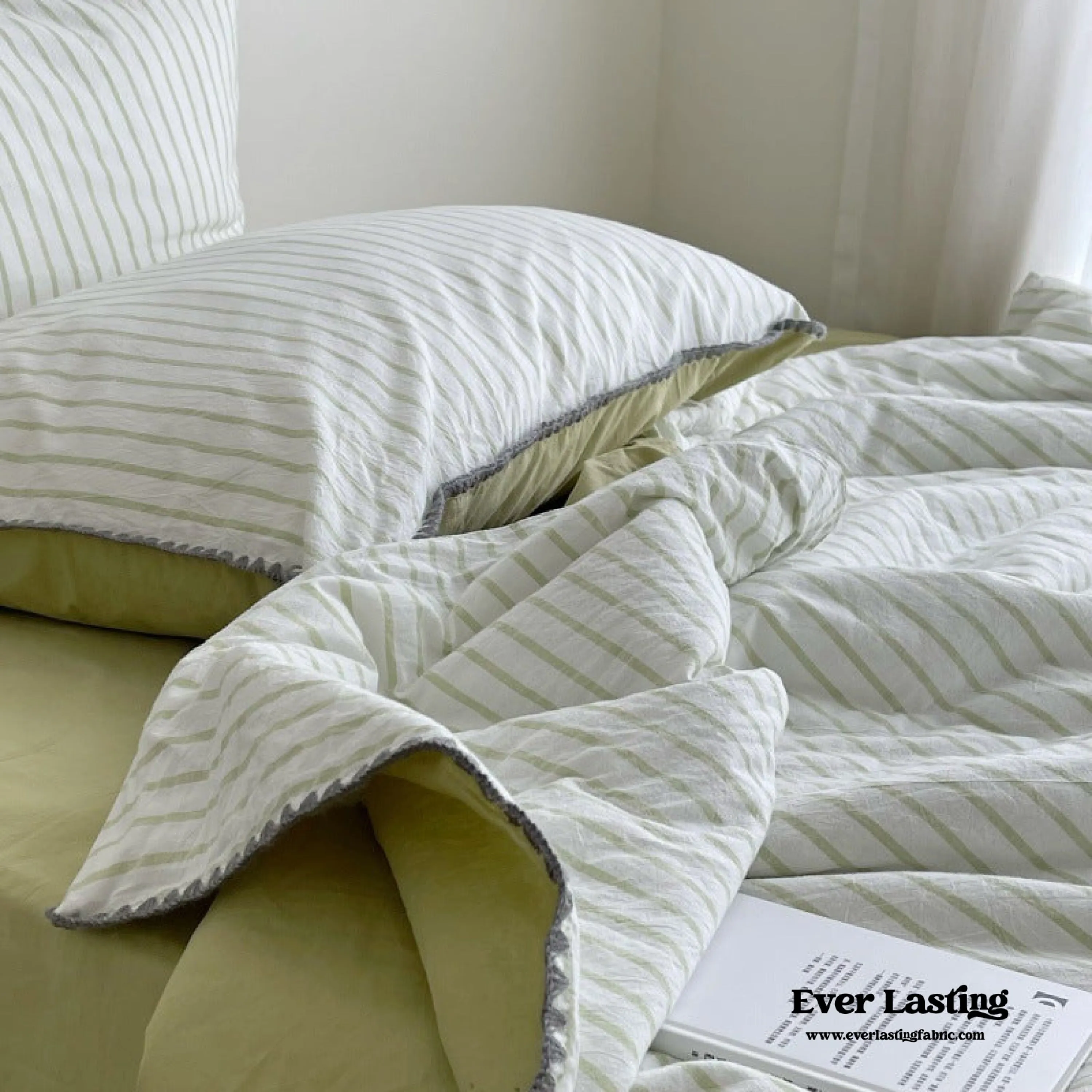 Pastel Striped Blanket Set / Green