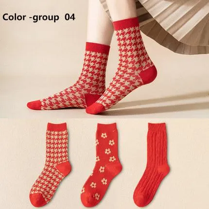Red Retro Cotton Stockings Calf Length Christmas Gifts Series 3 Pairs