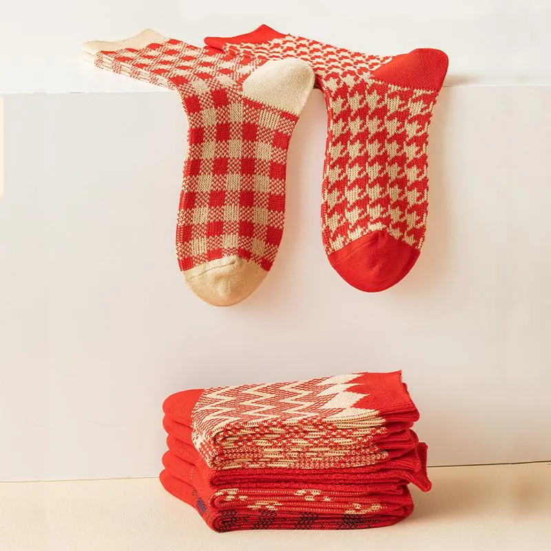 Red Retro Cotton Stockings Calf Length Christmas Gifts Series 3 Pairs